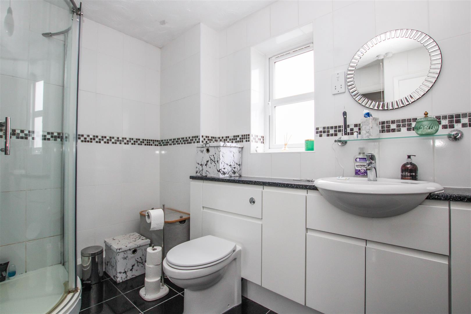 Kings Chase, Brentwood Keith Ashton